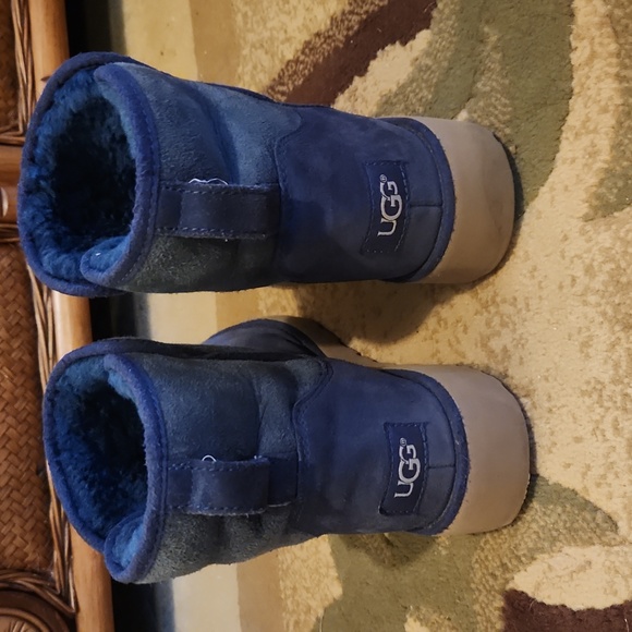 Ugg blue suede boots - Picture 5 of 11